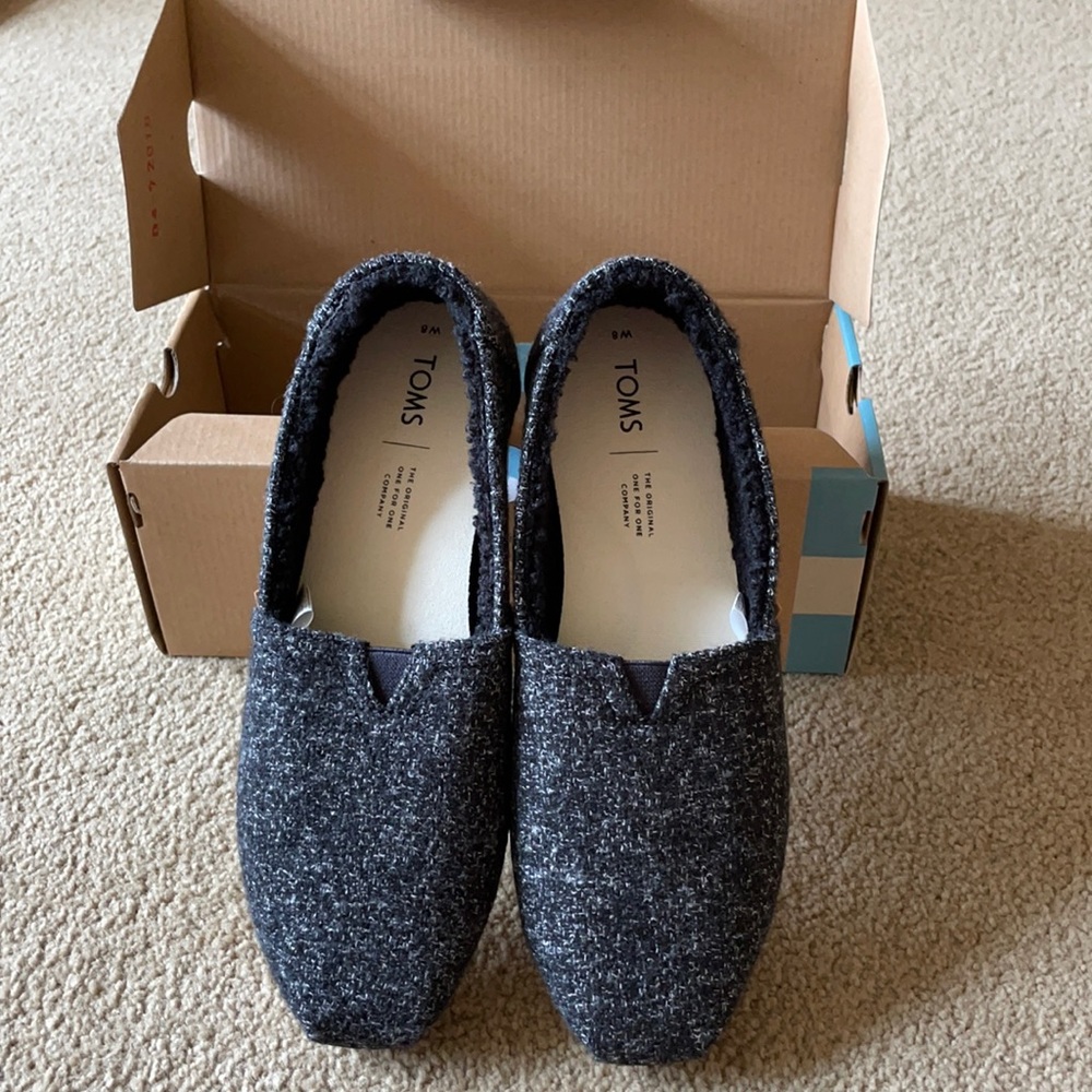 Toms Women’s Fleece Lined Slip Ons